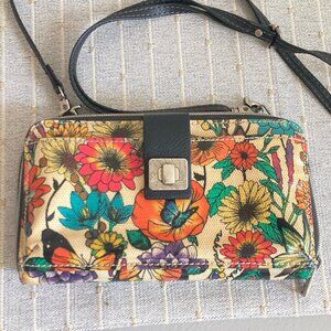 Sakroots Purse Organizer Wallet Crossbody Colorful Floral Small Bag